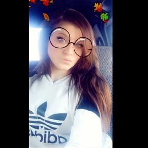 Meet your Posher, Breana